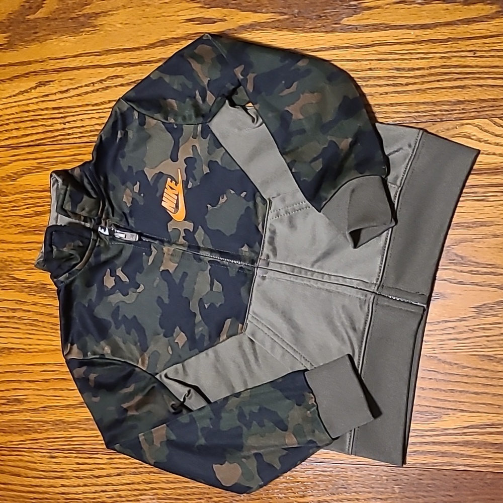 Nike Camouflage Zipper Jacket  - Youth 2T